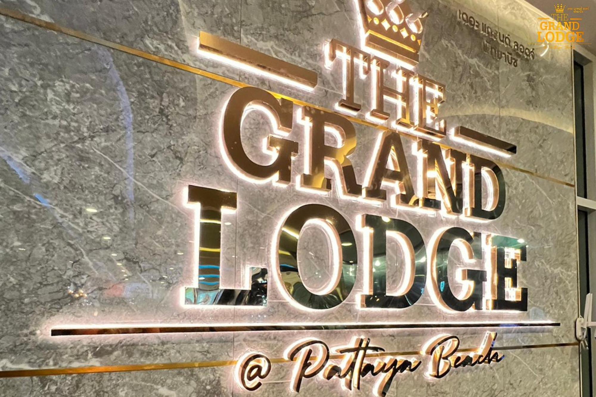 The Grand Lodge Pattaya Exterior foto